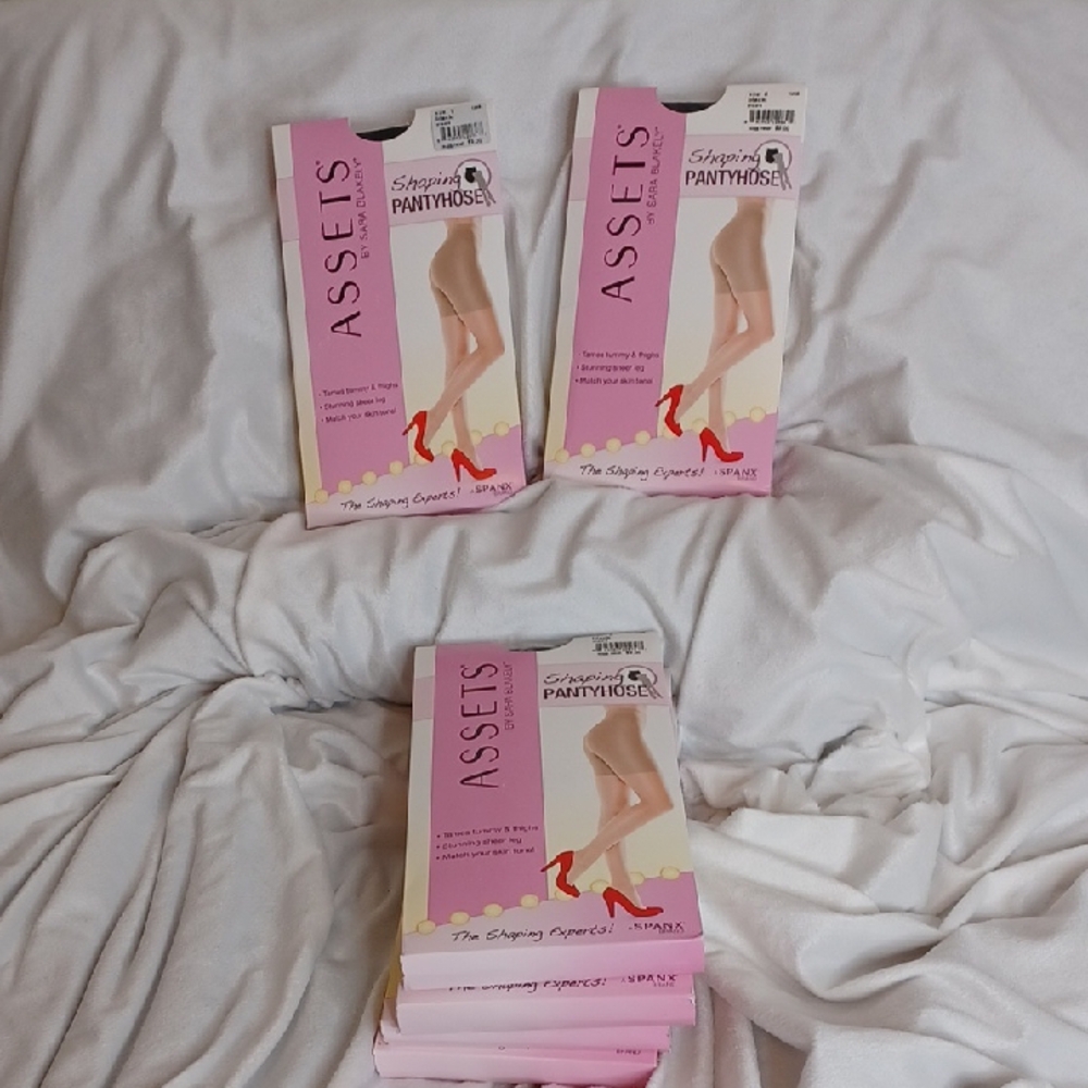 SPANX Shaping Pantyhose